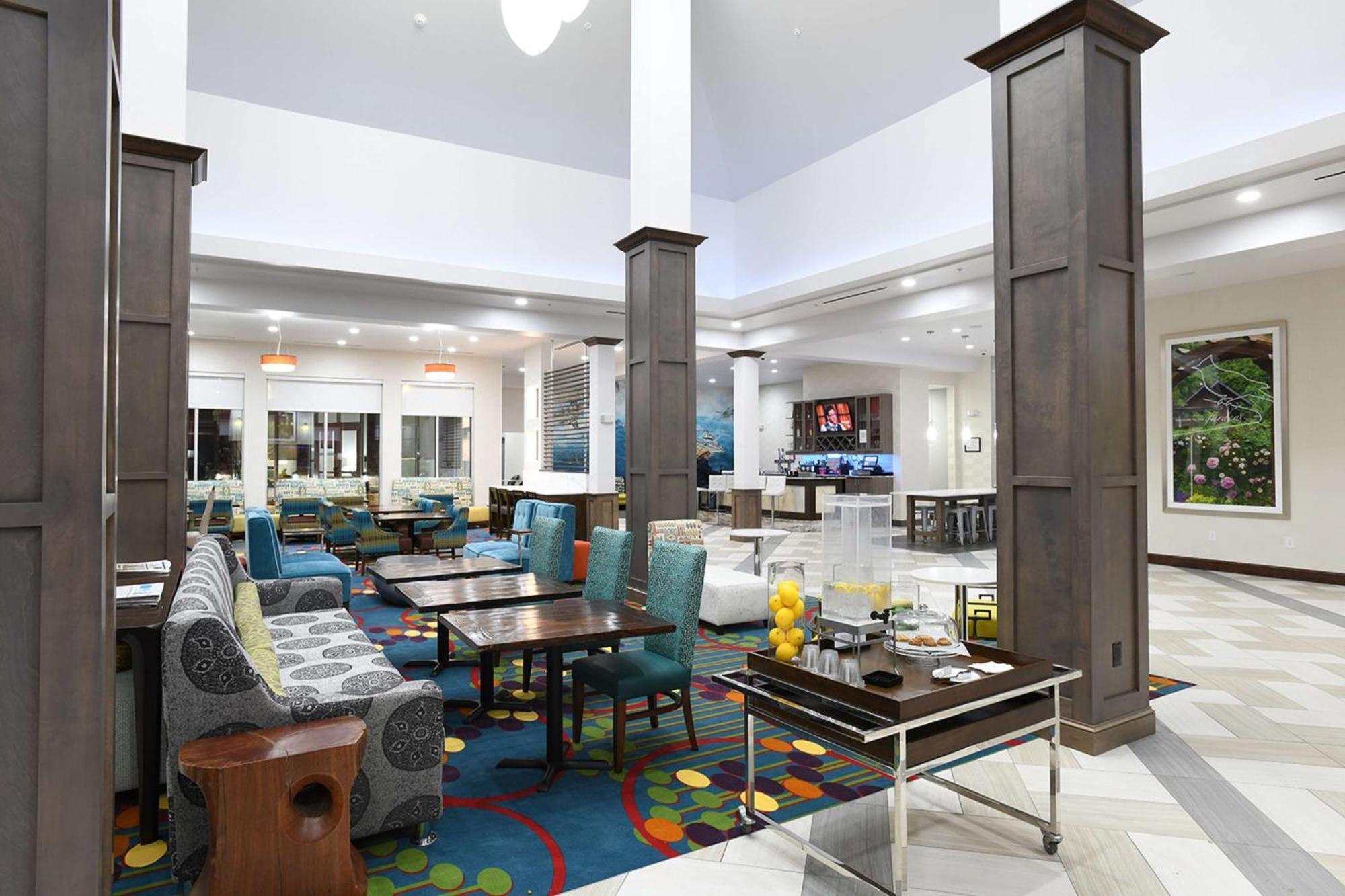 Hilton Garden Inn Jacksonville Exterior foto